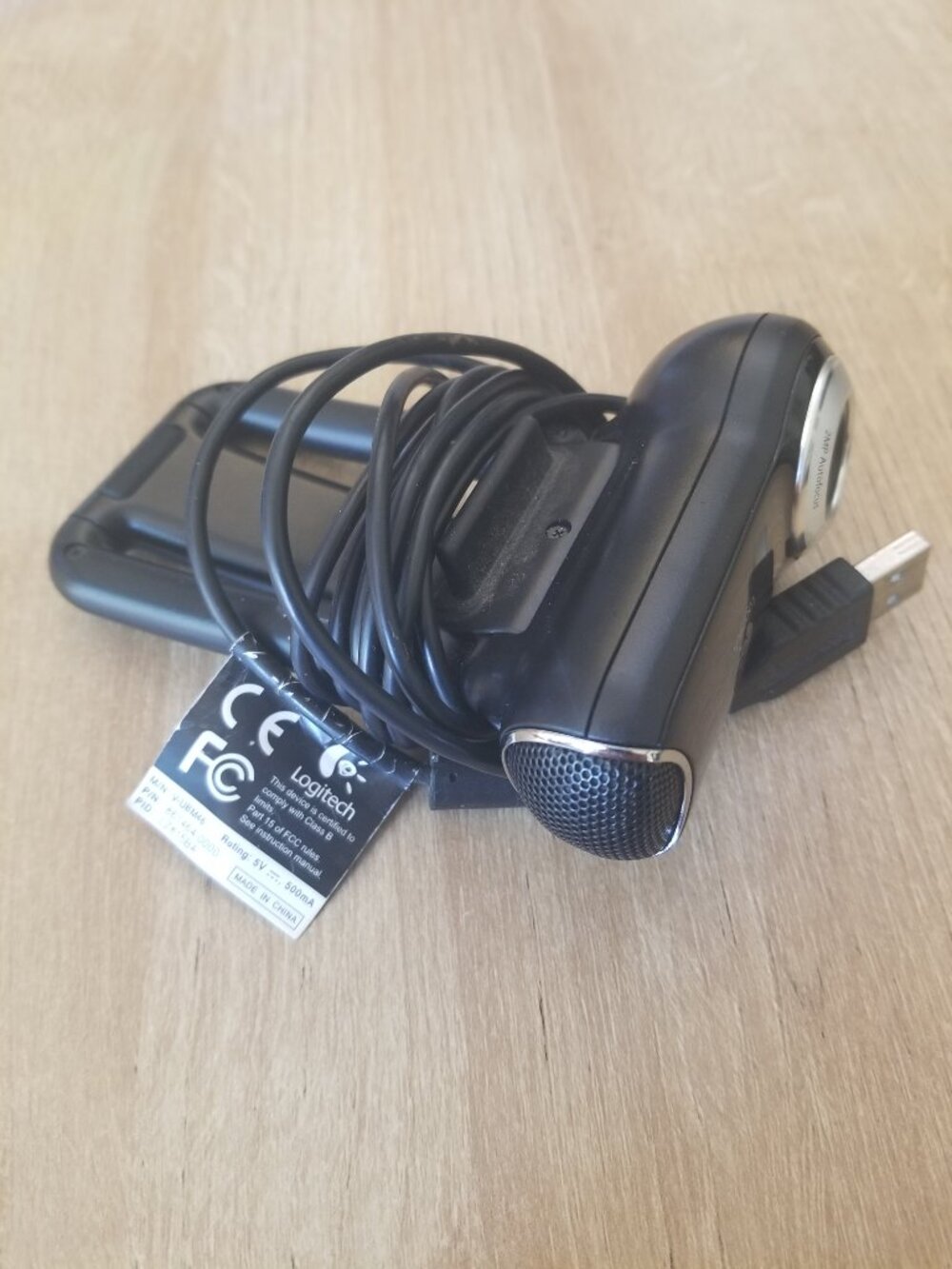 Logitech Computer Webcam / Camera - Picture 5 of 6